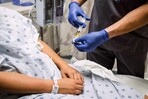 Los latinos tienen mayor mortalidad por ciertos tipos de cáncer pese a menor incidencia