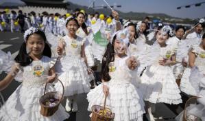 Surcorea rejuvenece tras cambiar la manera de contar la edad de su población