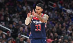 Irving, Green y Kuzma, se quedan con sus equipos en el inicio de la agencia libre de la NBA