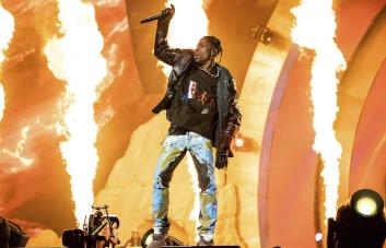 Travis Scott no enfrentará cargos penales por estampida en festival Astroworld