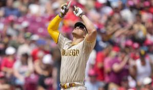 Soto, Machado y Tatis se combinan para 10 remolcadas y Padres vencen 12-5 a Rojos