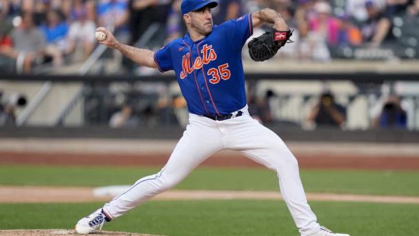 Mets apoyan a Verlander con 3 jonrones al derrotar 4-1 a Gigantes