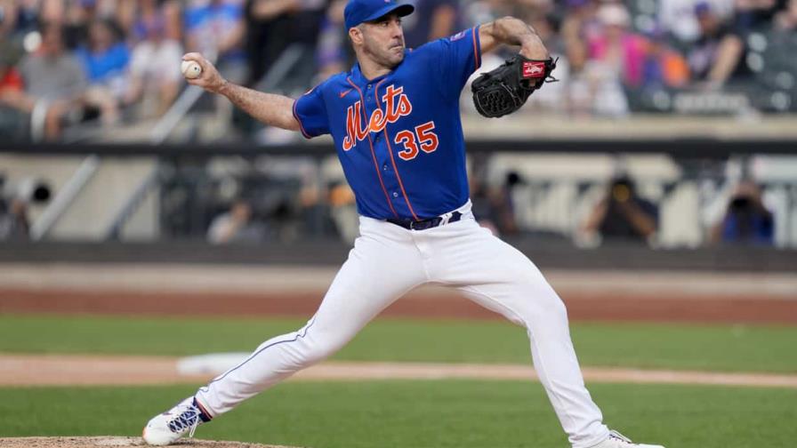 Mets apoyan a Verlander con 3 jonrones al derrotar 4-1 a Gigantes