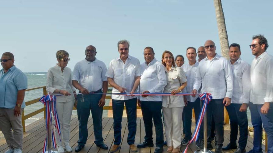 Presidente Luis Abinader inaugura obras en Puerto Plata