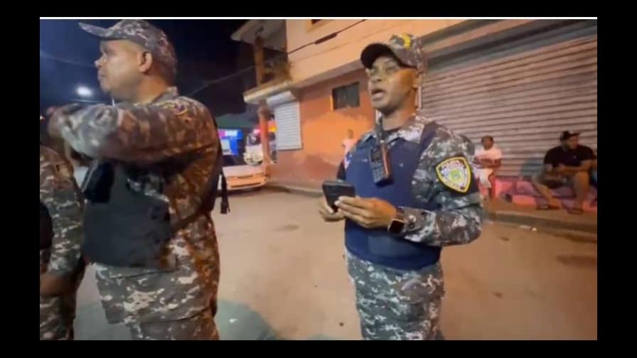 Video | Piden sancionar a policías que lanzaron gas lacrimógeno a jugadores de dominó en Cienfuegos