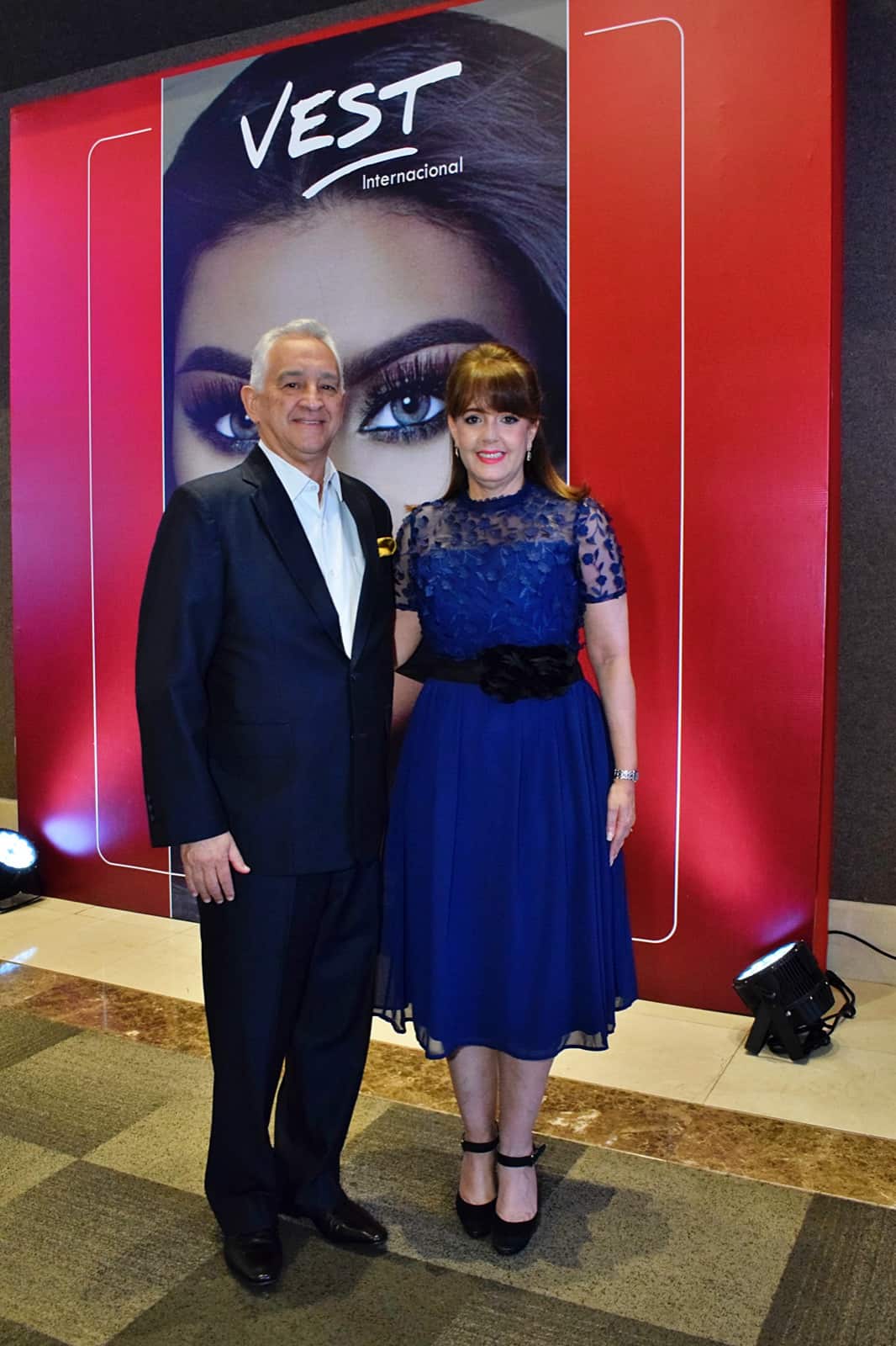 José Manuel Hernández Peguero y Yanira Fondeur de Hernández.