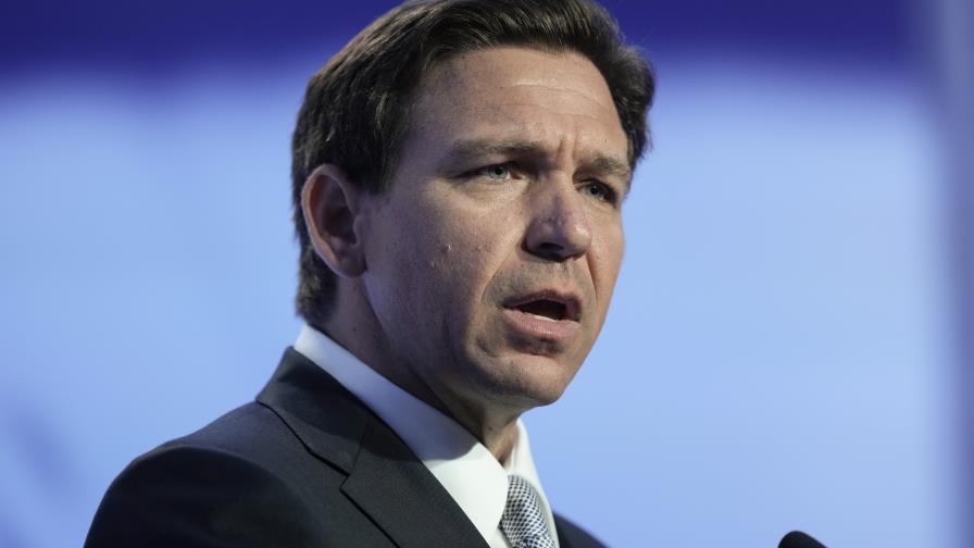 Varias organizaciones demandan a Florida por la nueva ley migratoria de DeSantis