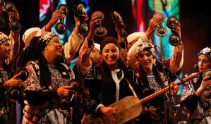 Las mujeres dan un nuevo impulso a la música gnawa en Marruecos