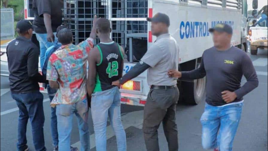 Gobierno dominicano repudia solicitud de detener repatriaciones de haitianos