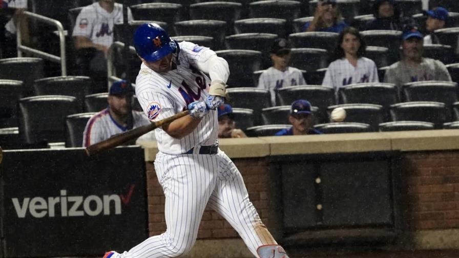 Mets ganan su primera serie en un mes al vencer 8-4 a Gigantes