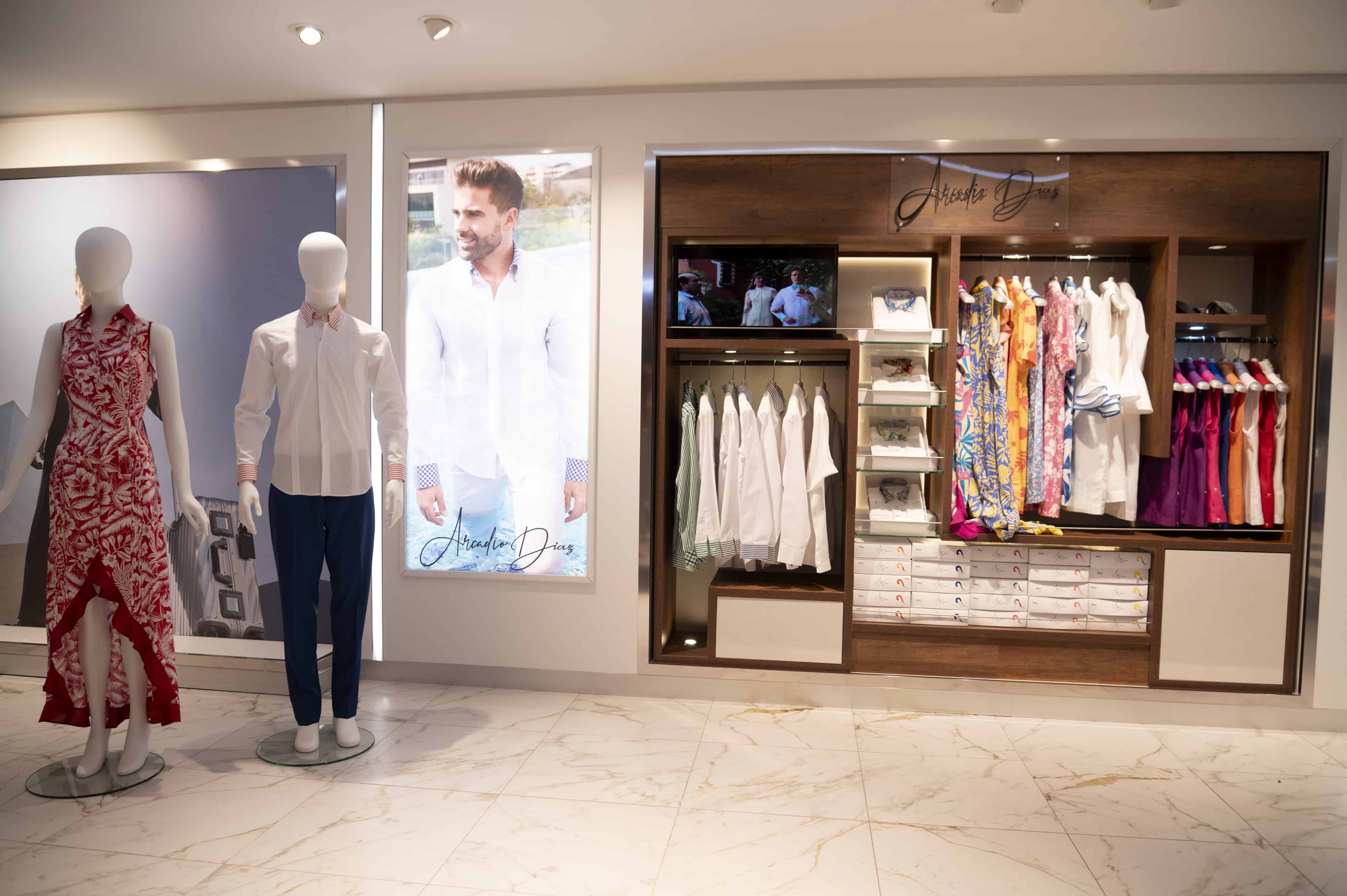 Vista de la nueva tienda en el AILA.