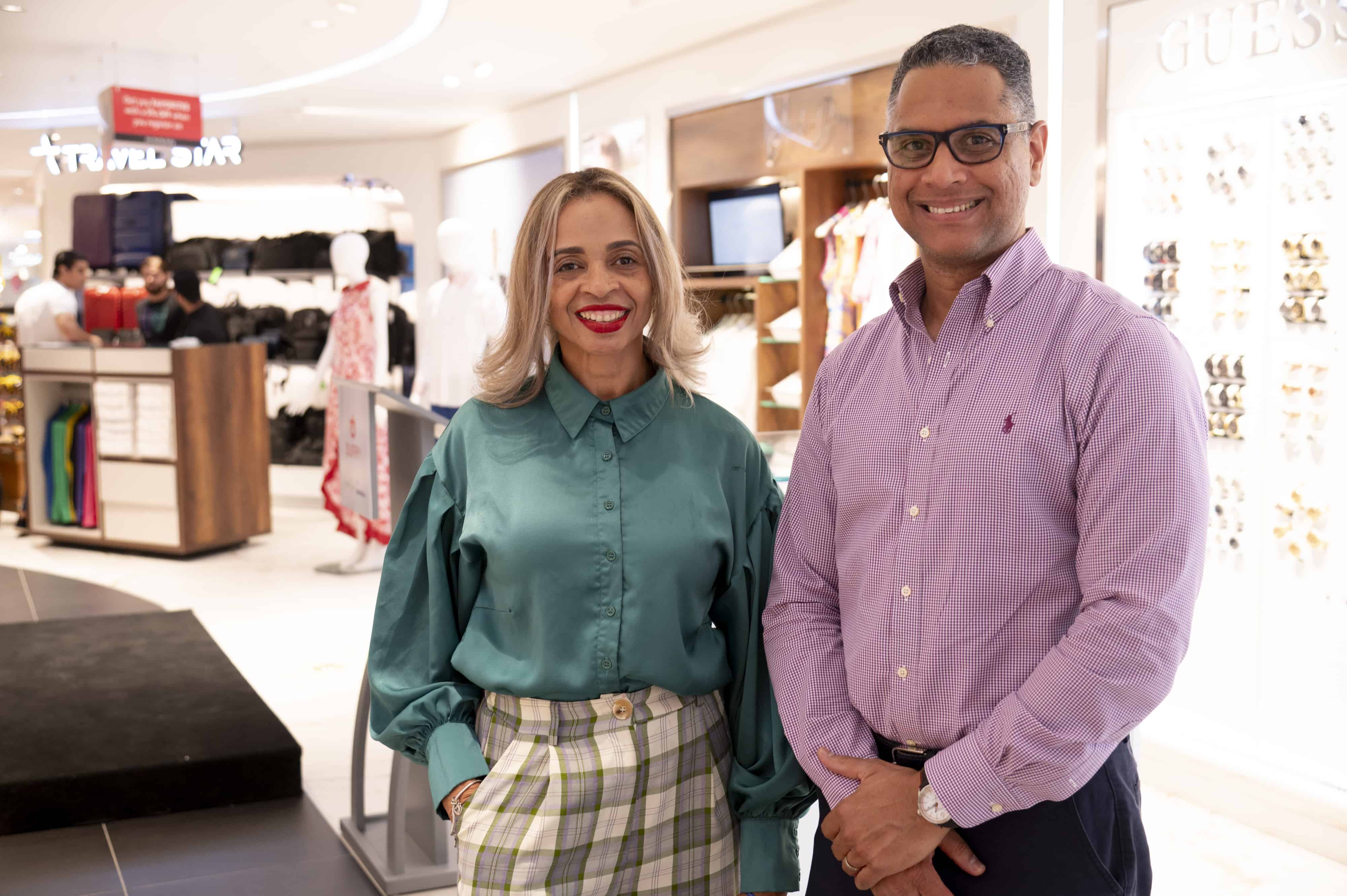 Teresa Arias y Alexis Sánchez.