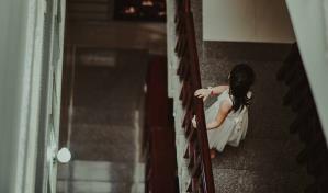 Cómo asegurar las escaleras para evitar caídas y accidentes