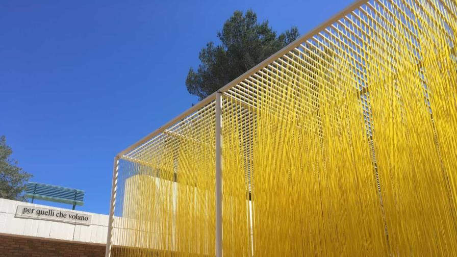 El HSM&L de Nueva York presenta la obra Penetrable del artista venezolano Jesús Rafael Soto El HSM&L de Nueva York presenta la obra Penetrable del artista venezolano Jesús Rafael Soto