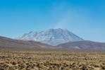 Perú eleva a naranja el nivel de alerta por la actividad del volcán Ubinas Perú eleva a naranja el nivel de alerta por la actividad del volcán Ubinas