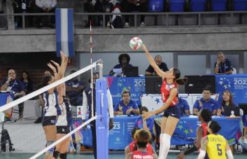 Reinas del Caribe vencen 3-0 a Costa Rica en debut Centroamericano
