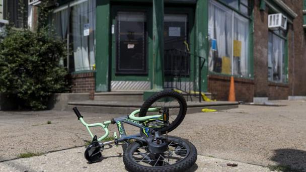Tiroteo con cinco muerto en Filadelfia, el peor acto de violencia en EE.UU. en víspera del 4 de julio