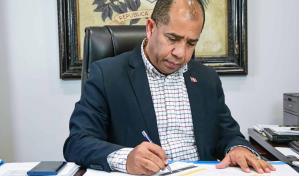 Embajada dominicana en España dice investiga accidente que involucra a cónsul