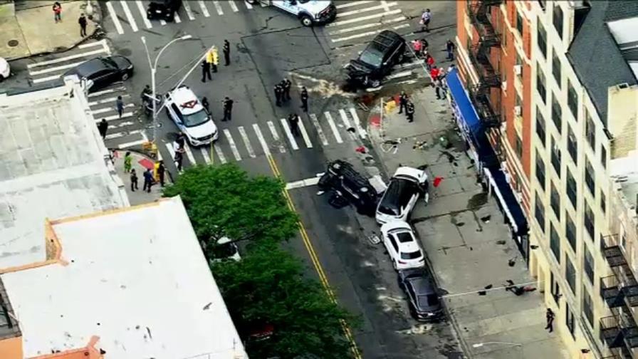Dos muertos y cuatro heridos en aparatoso accidente provocado por un carro robado en el Alto Manhattan