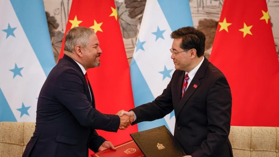 China y Honduras comienzan a negociar un Tratado de Libre Comercio tras establecer lazos