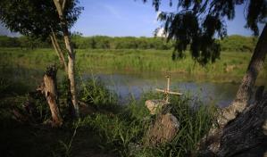 Cuatro personas, incluida una beb&eacute;, mueren al cruzar el r&iacute;o Bravo hacia Texas