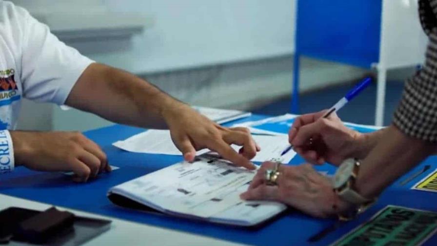 Guatemala continuará el miércoles con la revisión de resultados de sus elecciones