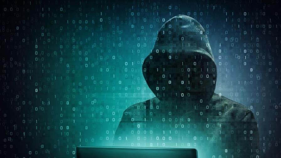 Ciberextorsionadores hackean archivos escolares para amenazar con publicarlos en línea