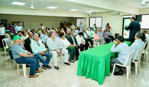 Fuerza del Pueblo inicia entrega de materiales para inscripción de precandidaturas