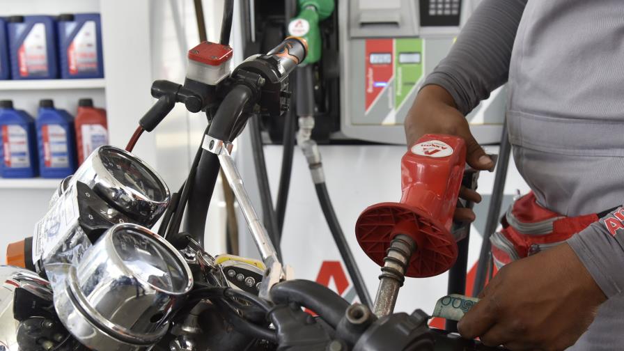 ¿Cuáles combustibles variarán de precios a partir de este sábado?