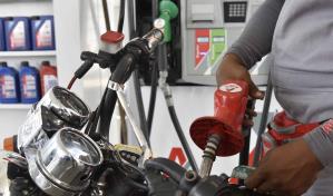 Gobierno mantendrá invariables precios de casi todos los combustibles