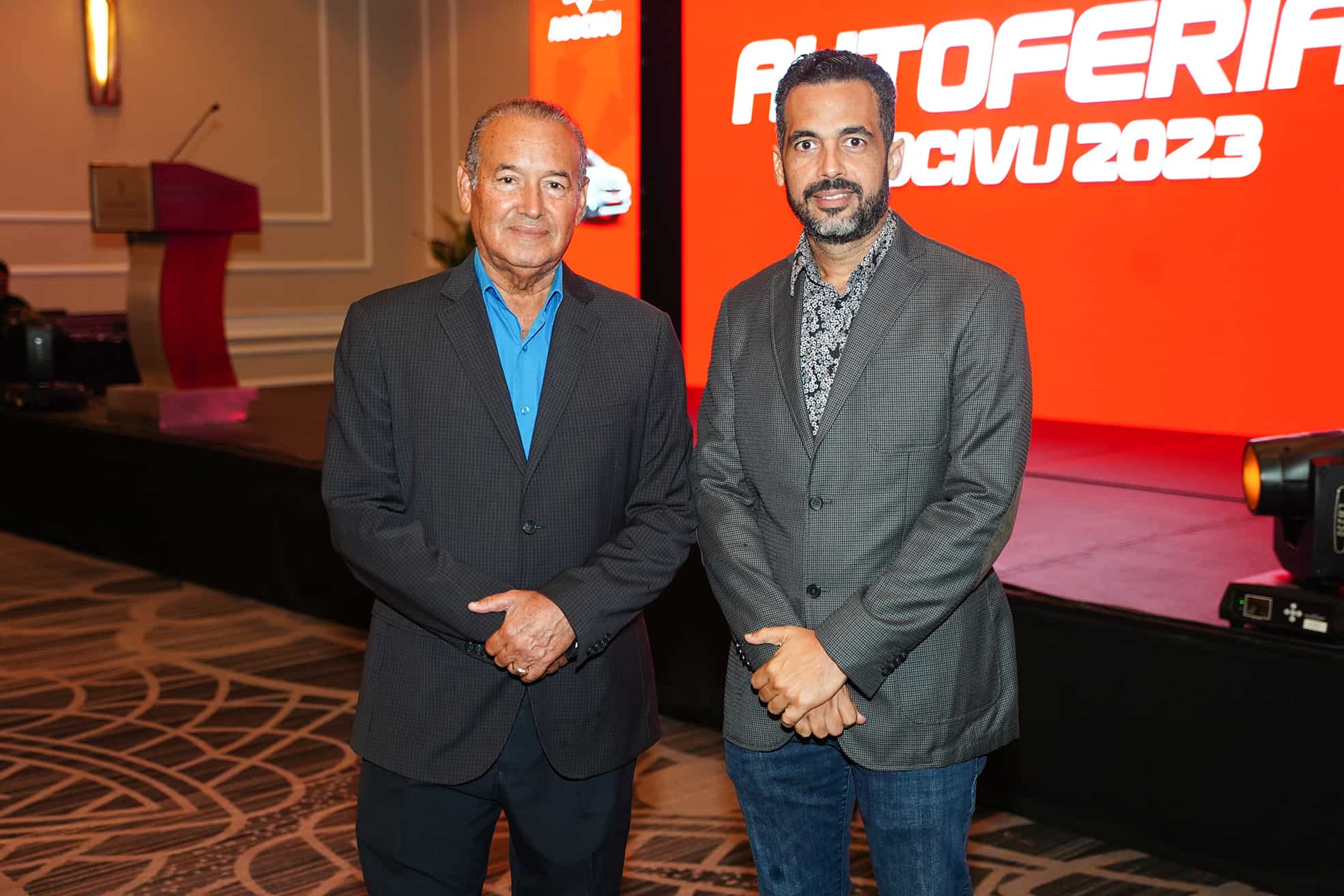 Jose´ Uren~a y Edwin Uren~a.