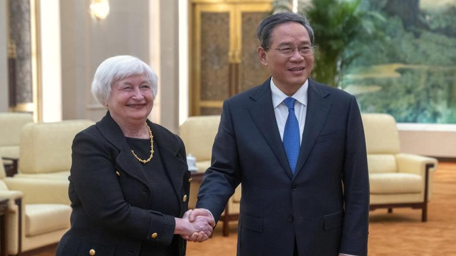 Yellen pide a China competencia sana y avisa que EEUU protegerá su seguridad nacional