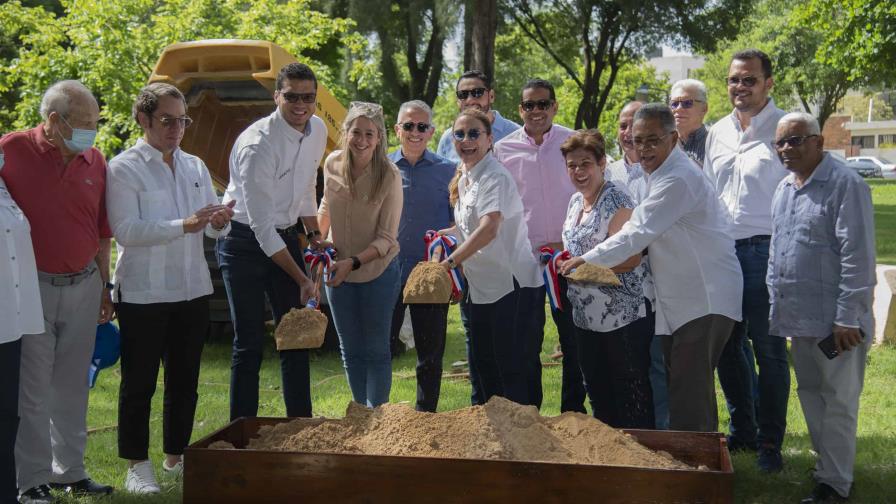 Alcaldía remozará parque Rosmil IIcon una inversión de RD$9 millones de pesos