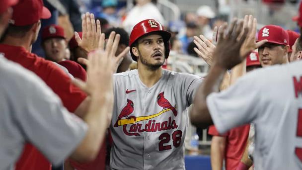 Lanzadores de Cardenales blanquean a los Marlins para vencer