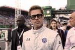 Brad Pitt rueda doble: pilota y filma en Silverstone escenas de una película de F1 Brad Pitt rueda doble: pilota y filma en Silverstone escenas de una película de F1