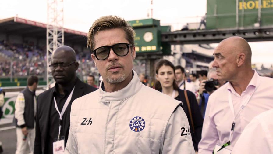 Brad Pitt rueda doble: pilota y filma en Silverstone escenas de una película de F1