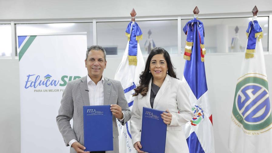 Grupo SID y el ITLA firman acuerdo para becas completas