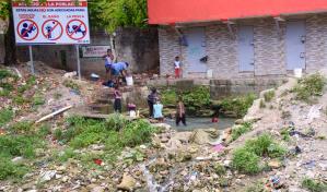 Limpian, dragan y reforestan en los alrededores de la cañada Arroyo Hondo