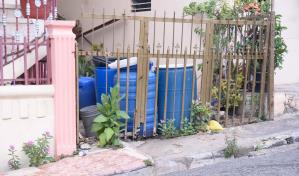 Moradores de Los Peralejos se quejan por escasez de agua