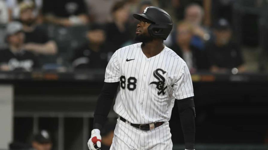 Luis Robert llega a 26 jonrones; Medias Blancas vencen a Cardenales Luis Robert llega a 26 jonrones; Medias Blancas vencen a Cardenales