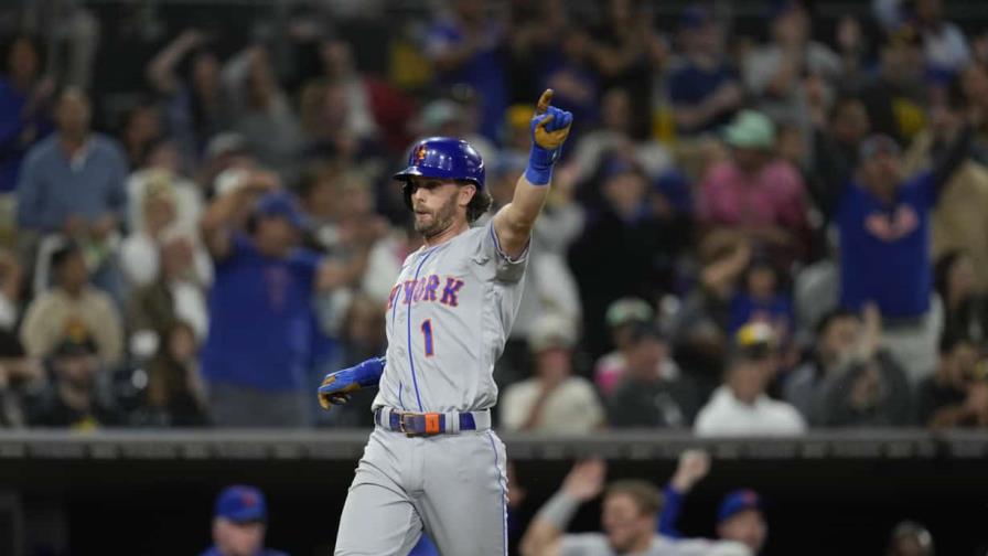 Mets vencen a Padres con doble de McNeil en la 10ma entrada