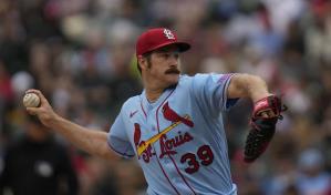 Mikolas brilla en siete entradas y Cardenales blanquean a Medias Blancas