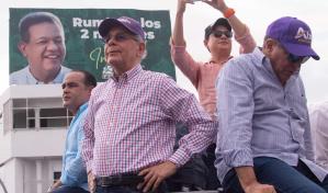 A ritmo de E pa fuera que van, el PLD Marcha por la Esperanza