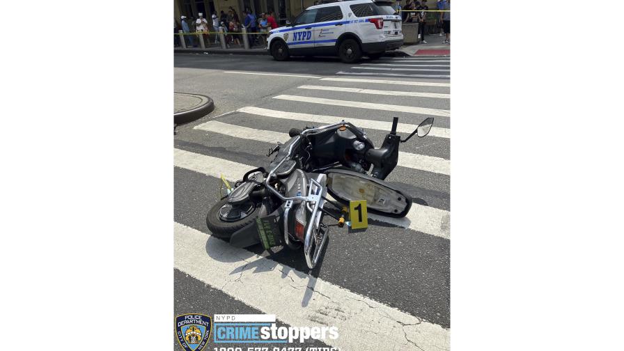 Muere uno de los heridos durante ataque de hombre en ciclomotor en Nueva York