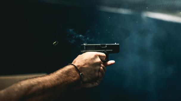 Joven mecánico es asesinado a tiros en su lugar de trabajo en María Trinidad Sánchez