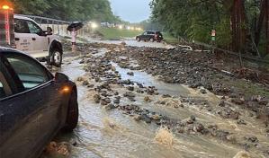 Inundaciones en estado de NY dejan al menos una mujer muerta