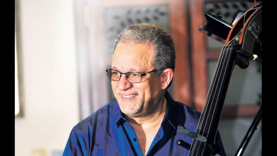Manuel Tejada dirigirá orquesta en concierto de Fernando Villalona en Altos de Chavón