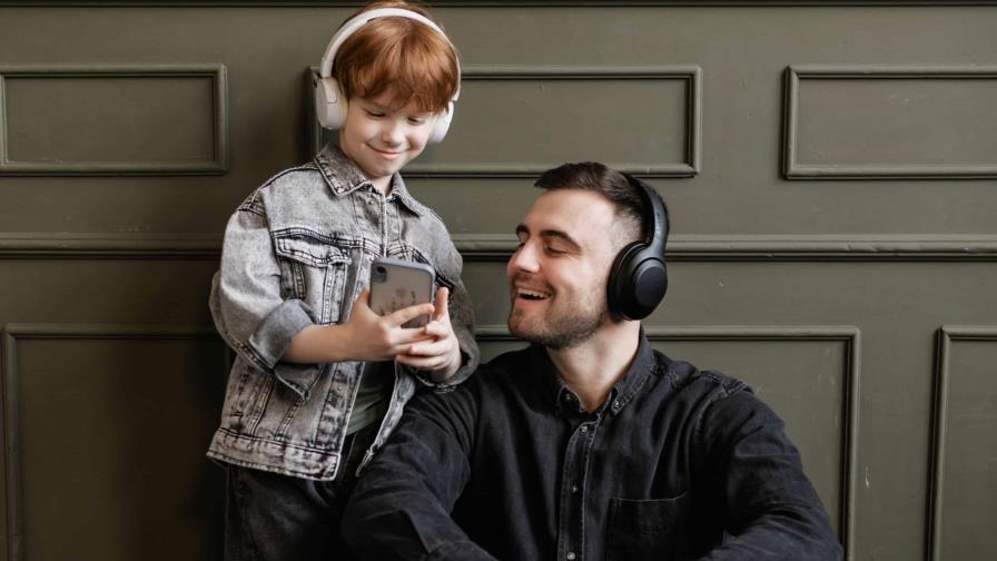Canciones populares para armar una playlist especial para papá Canciones populares para armar una playlist especial para papá