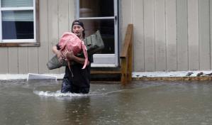 Las lluvias se desplazan tras dejar inundaciones en Nueva York