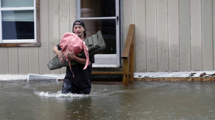 Las lluvias se desplazan tras dejar inundaciones en Nueva York